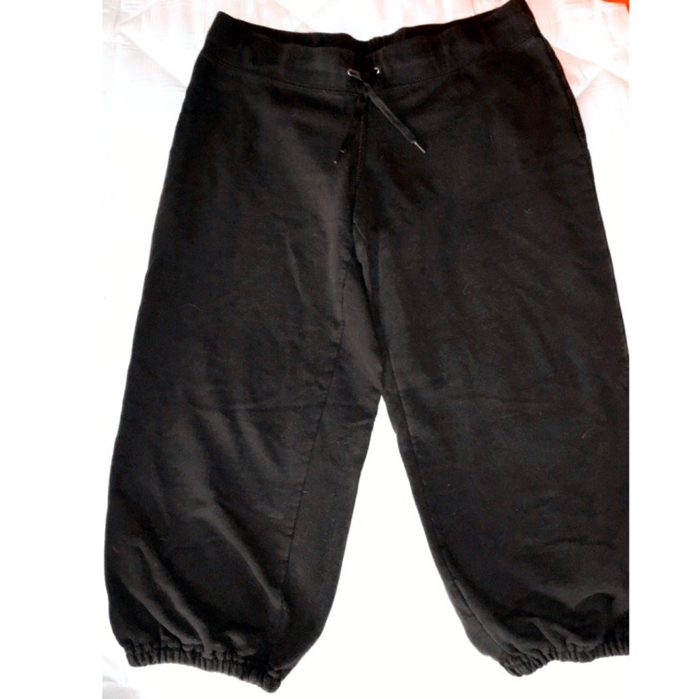 Cinched Capri Sweatpants